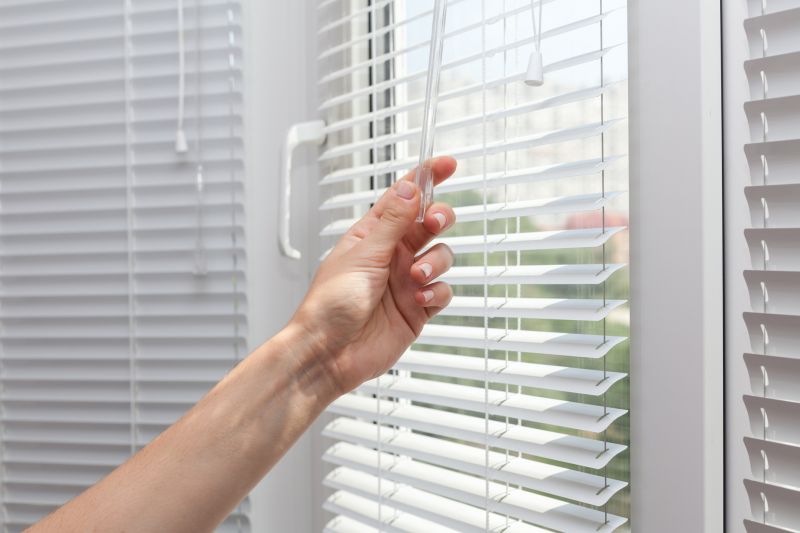 Horizontal Blind Repair in Longmont, CO